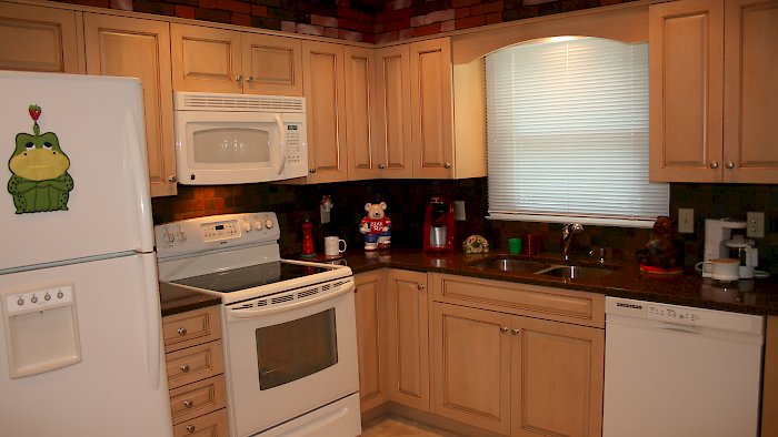 Brookhaven kitchen with the Edgemont Raised door style.
